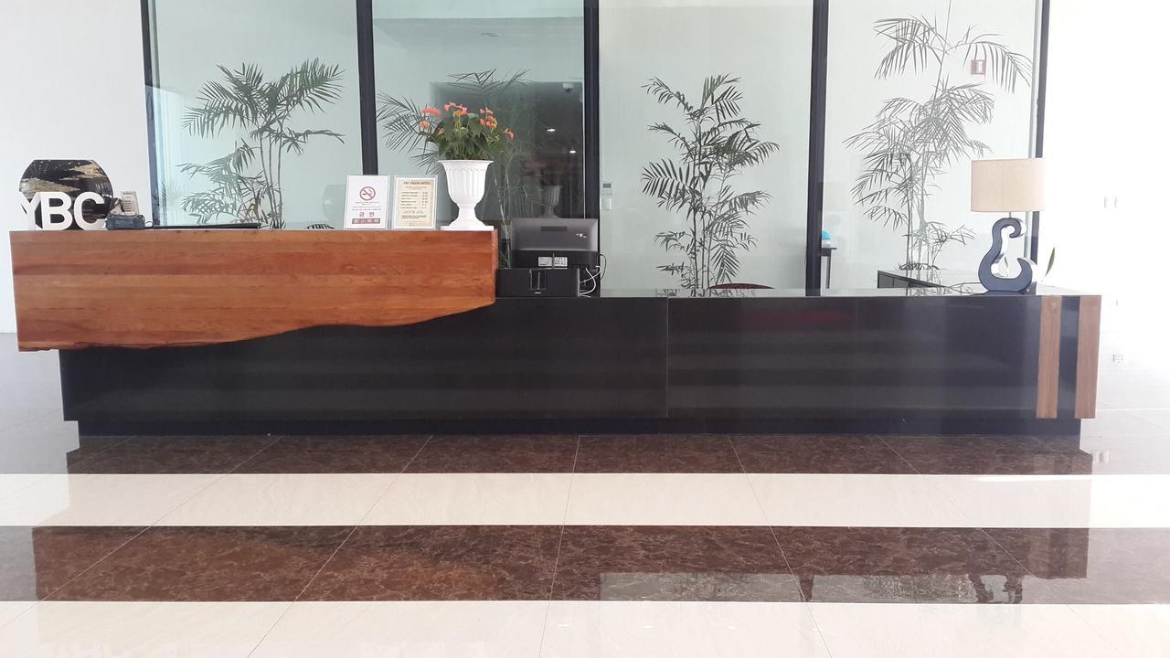 Ybc Grand Hotel Olongapo Εξωτερικό φωτογραφία