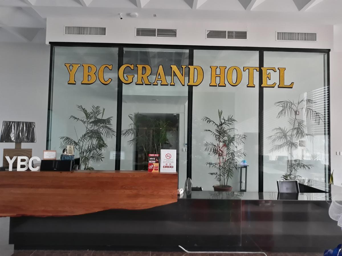 Ybc Grand Hotel Olongapo Εξωτερικό φωτογραφία
