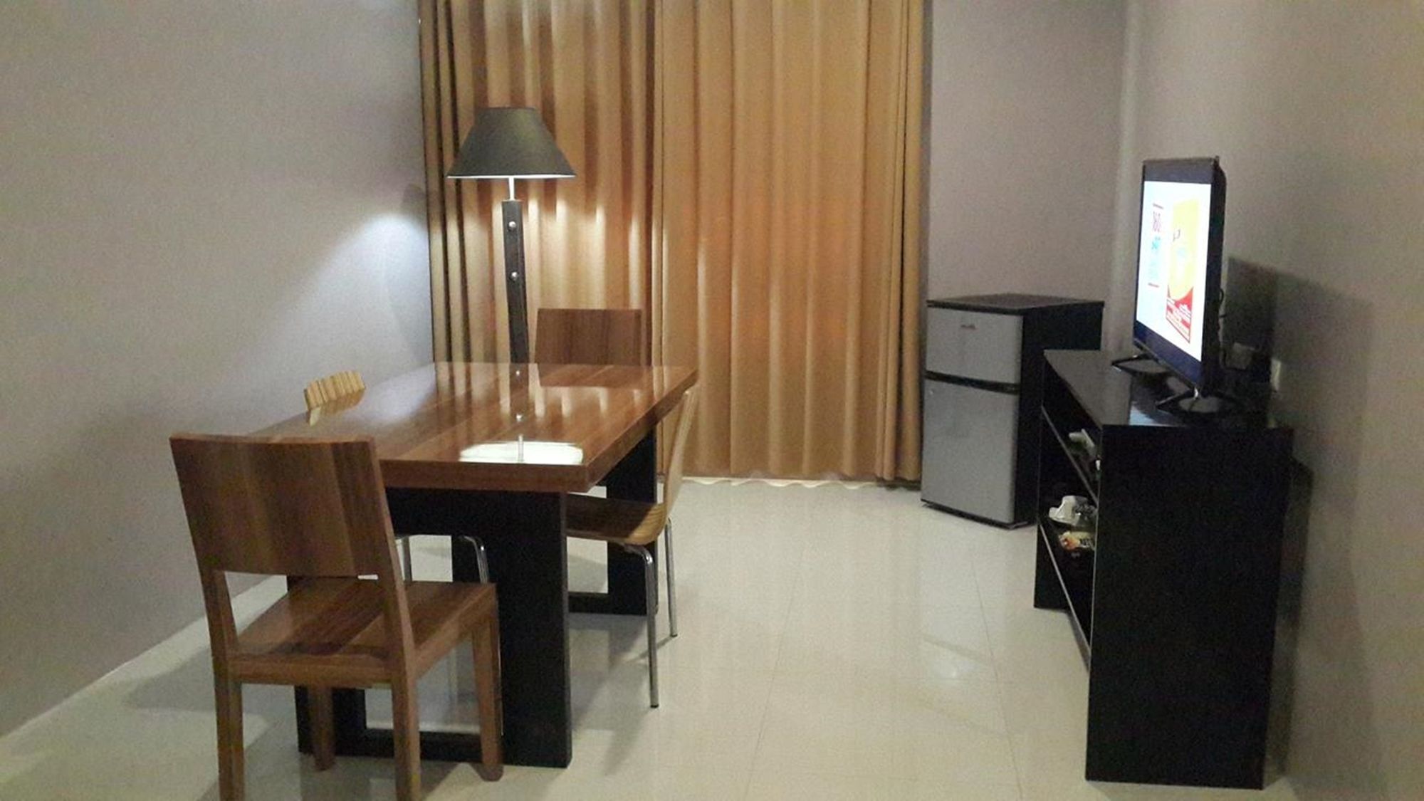 Ybc Grand Hotel Olongapo Εξωτερικό φωτογραφία